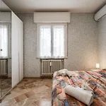 Apartman Izz1 - Motor&food Valley - Posto Auto Privato *