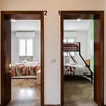 Apartman Izz1 - Motor&food Valley - Posto Auto Privato Formigine