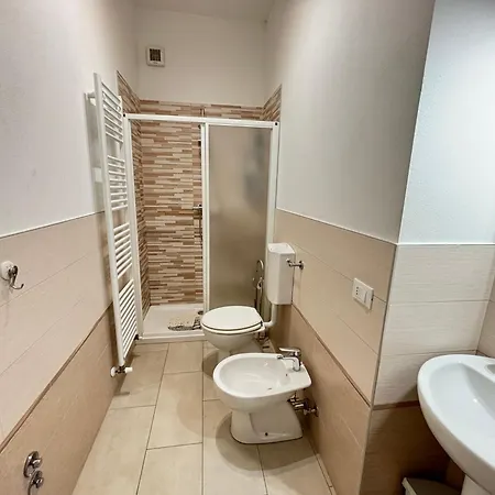 Izz1 - Motor&food Valley - Posto Auto Privato *