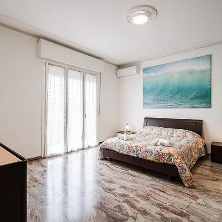 Apartmán Izz1 - Motor&food Valley - Posto Auto Privato Formigine