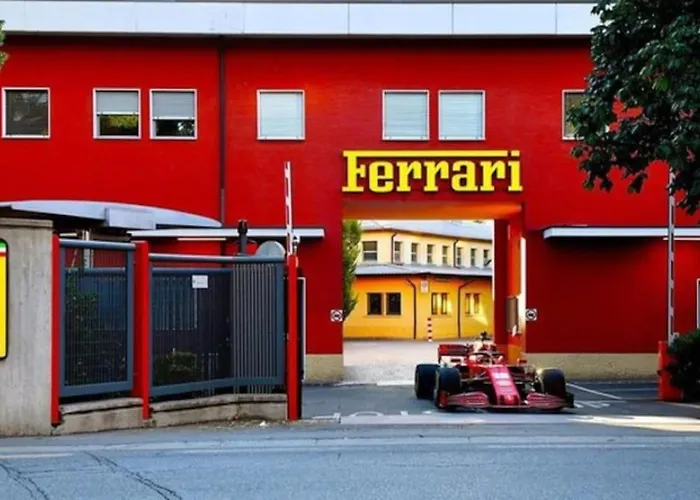 Izz1 - Motor&food Valley - Posto Auto Privato * فورمجيني