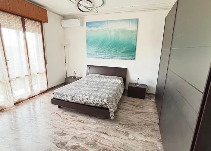 Izz1 - Motor&food Valley - Posto Auto Privato شقة